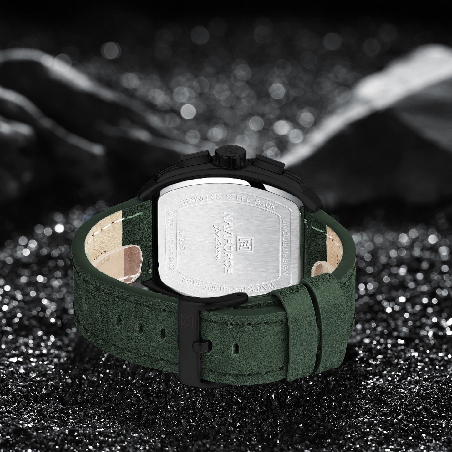 Naviforce NF8053 Green genuine leather strap Analog Watch