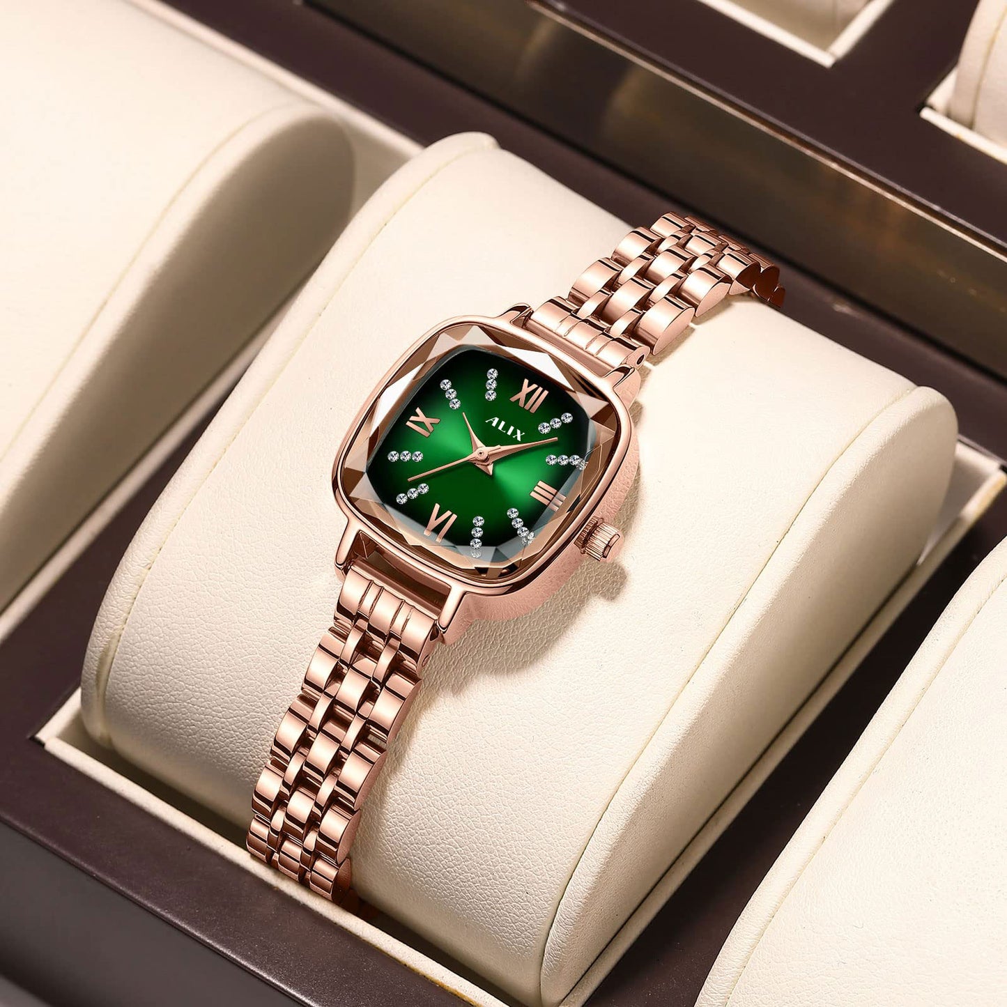 AL2535 Rosegold Green square dial Analog Watch