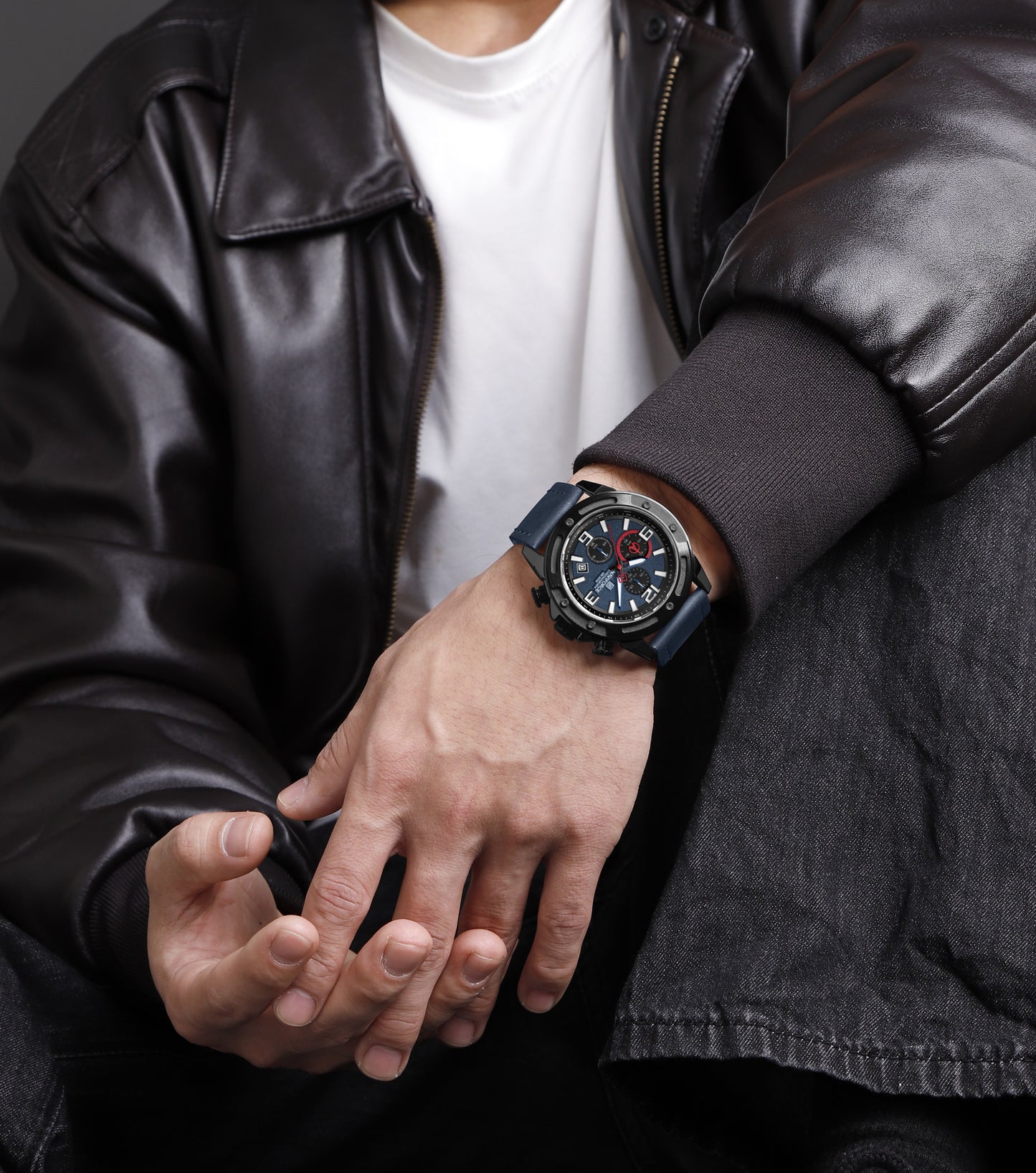 Naviforce NF8074 Multifunction fashion timepeice Analog Watch