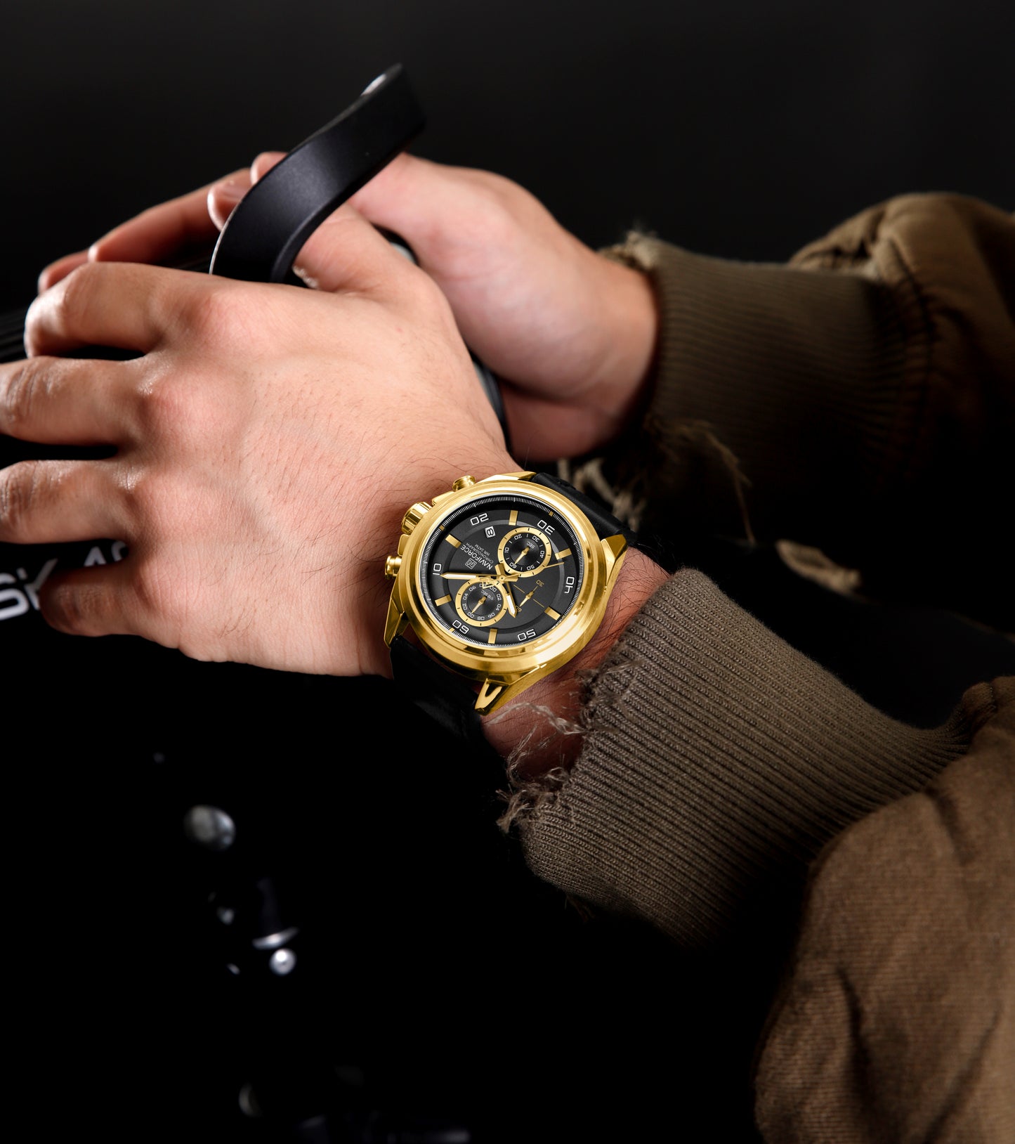 Naviforce NF8075 Gold-Black Military Style Men’s Analog Watch