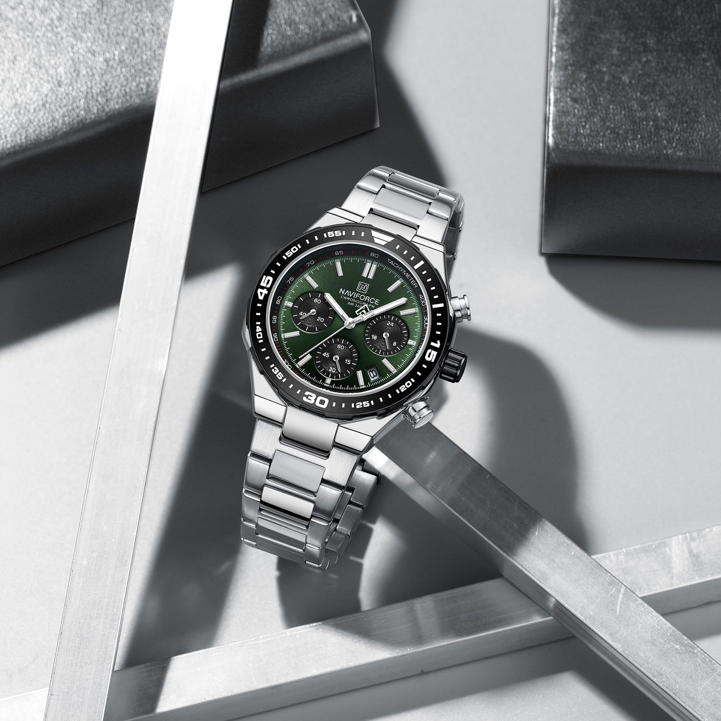 Naviforce NF8049: Silver Green Multifunction Chrono for Men