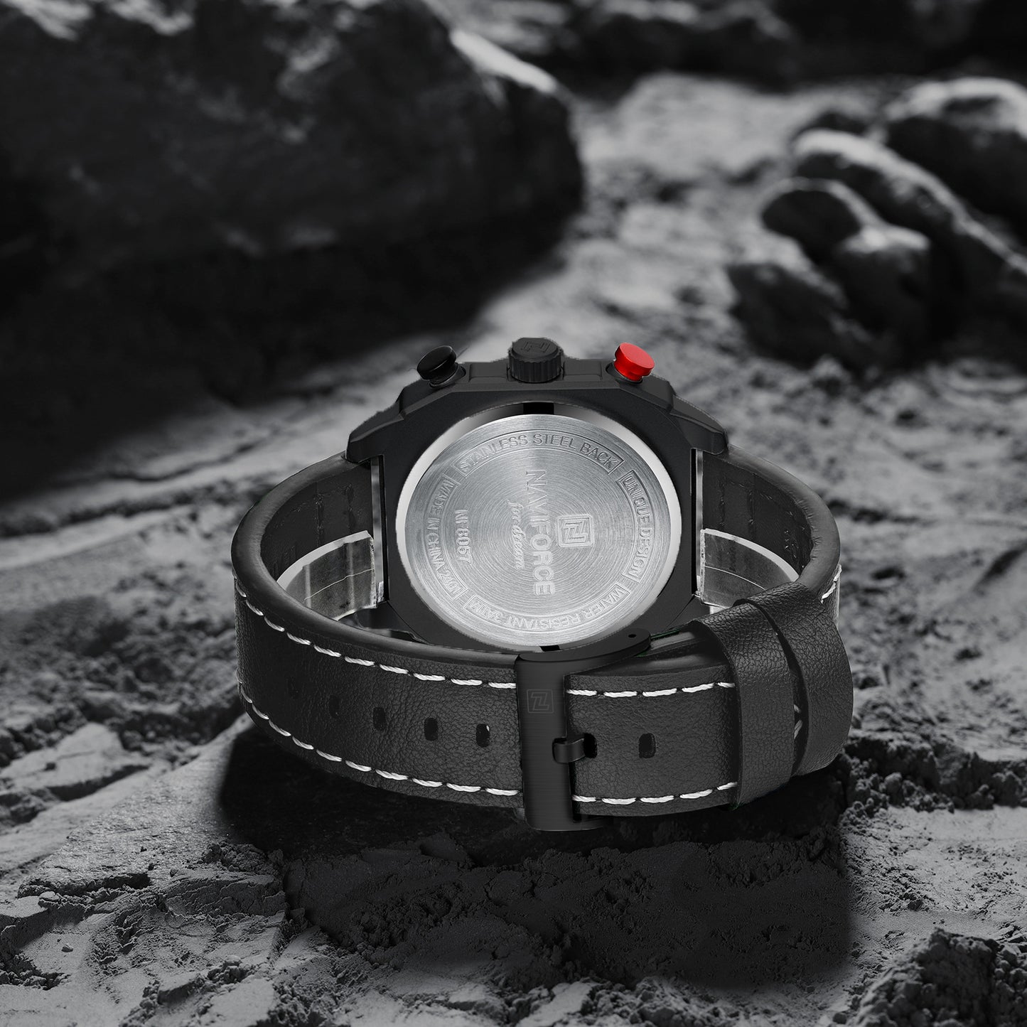 Naviforce NF8057 Black Leather Strap Analog Watch