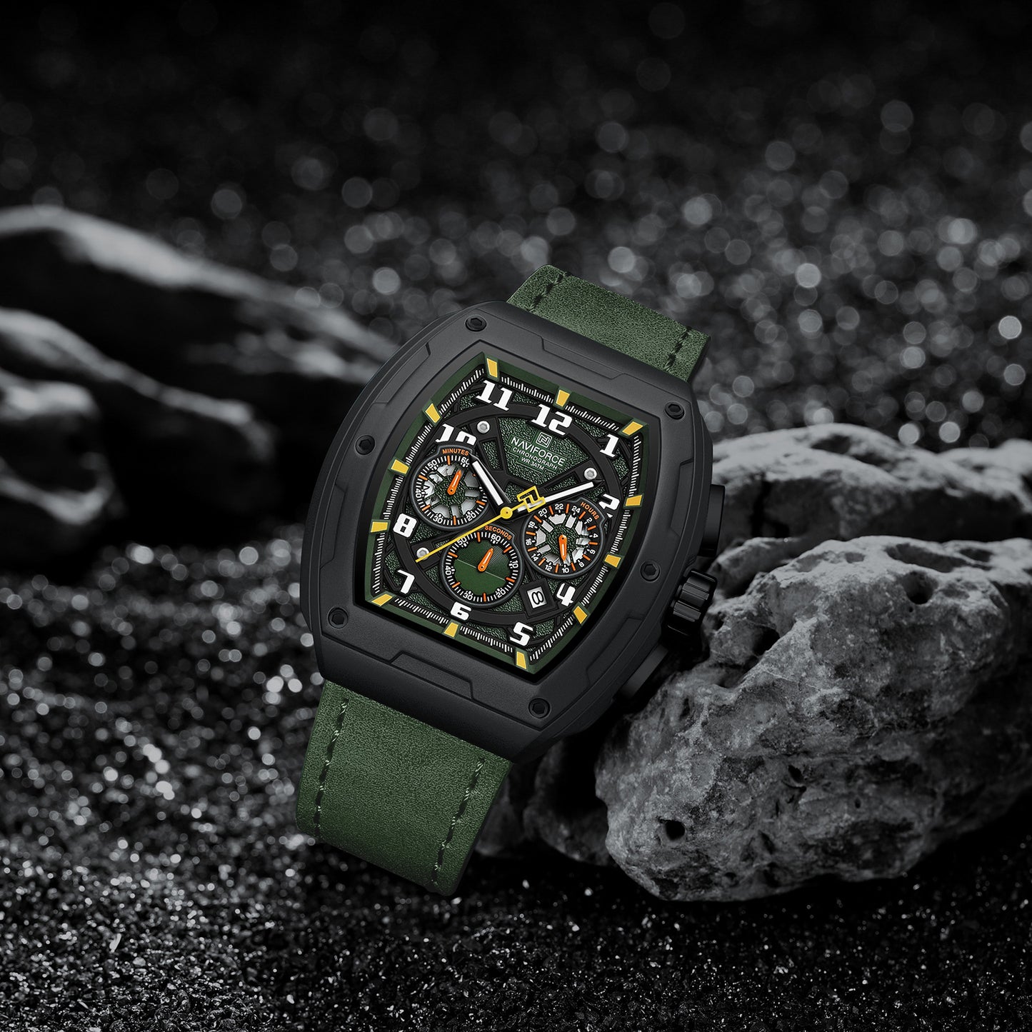Naviforce NF8053 Green genuine leather strap Analog Watch