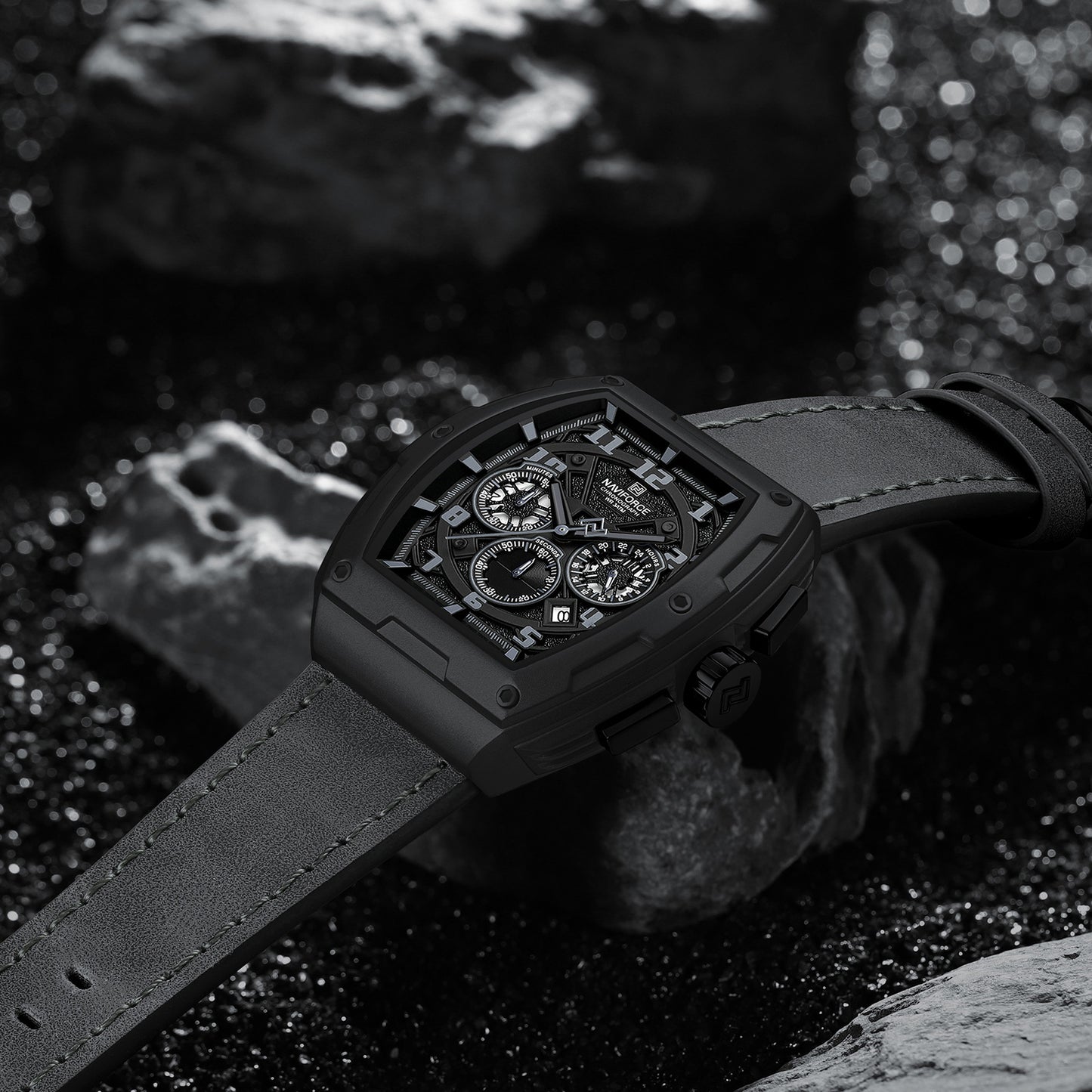 Naviforce NF8053 Gray genuine leather strap Analog Watch