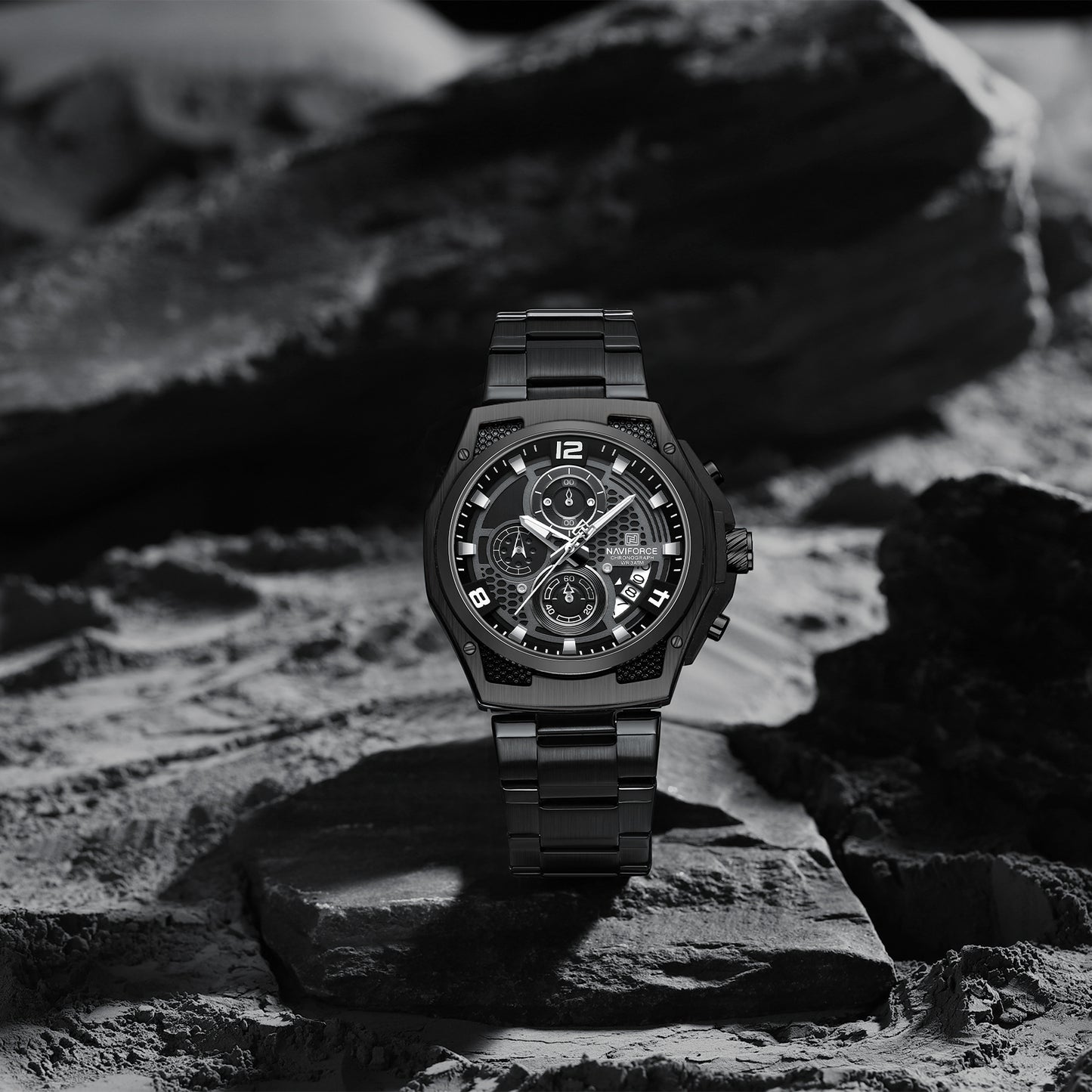 Naviforce NF8051S Elegant Black stainless Steel strap Analog Watch