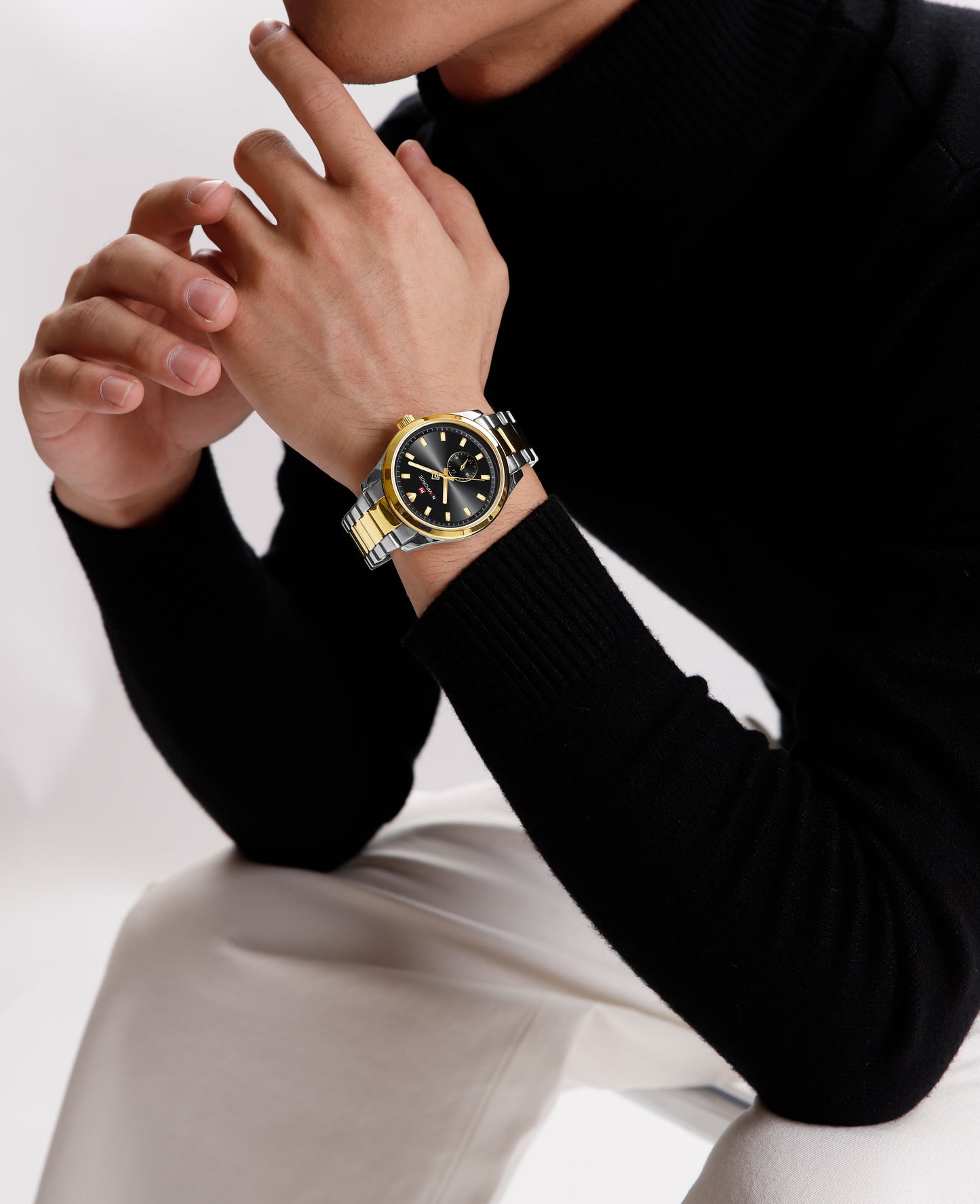 Naviforce NF9231 Black Dial Classic Modern Looking Analog Watch