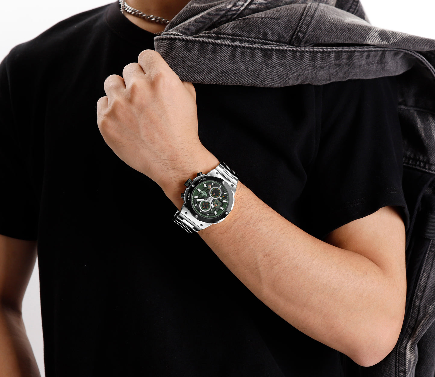 Naviforce NF8072 Men’s Military Style Multifunctional Analog Watch