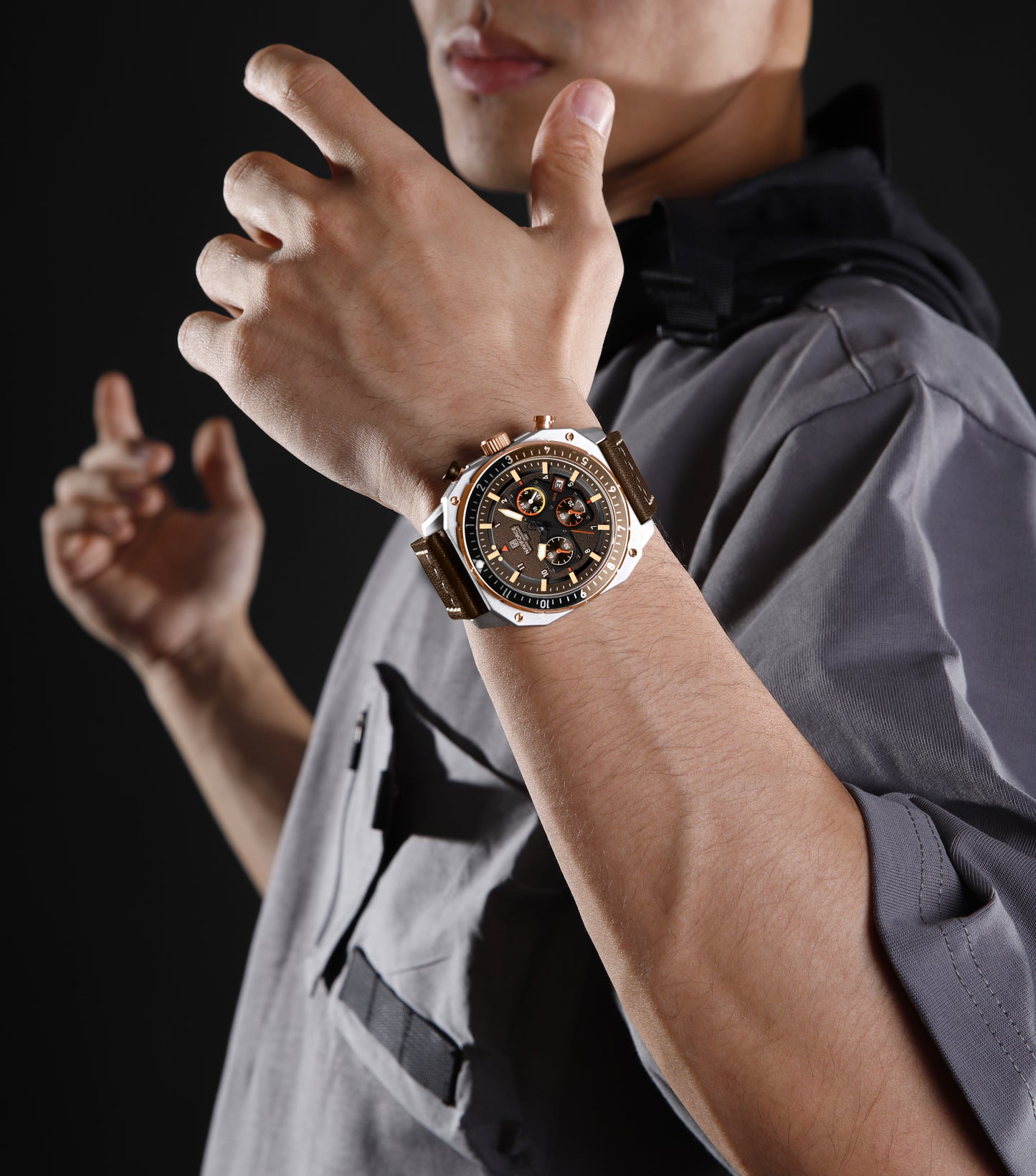 Naviforce NF8057 Brown Leather Strap Analog Watch