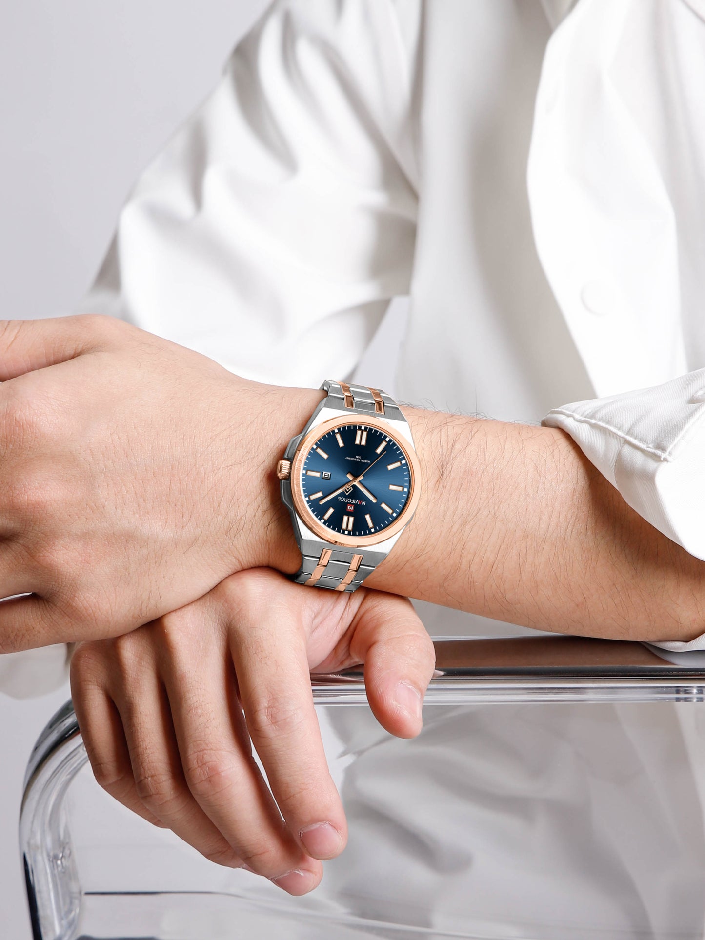 NF9226 Silver-Rosegold Analog time&date watch for men - NAVIFORCE