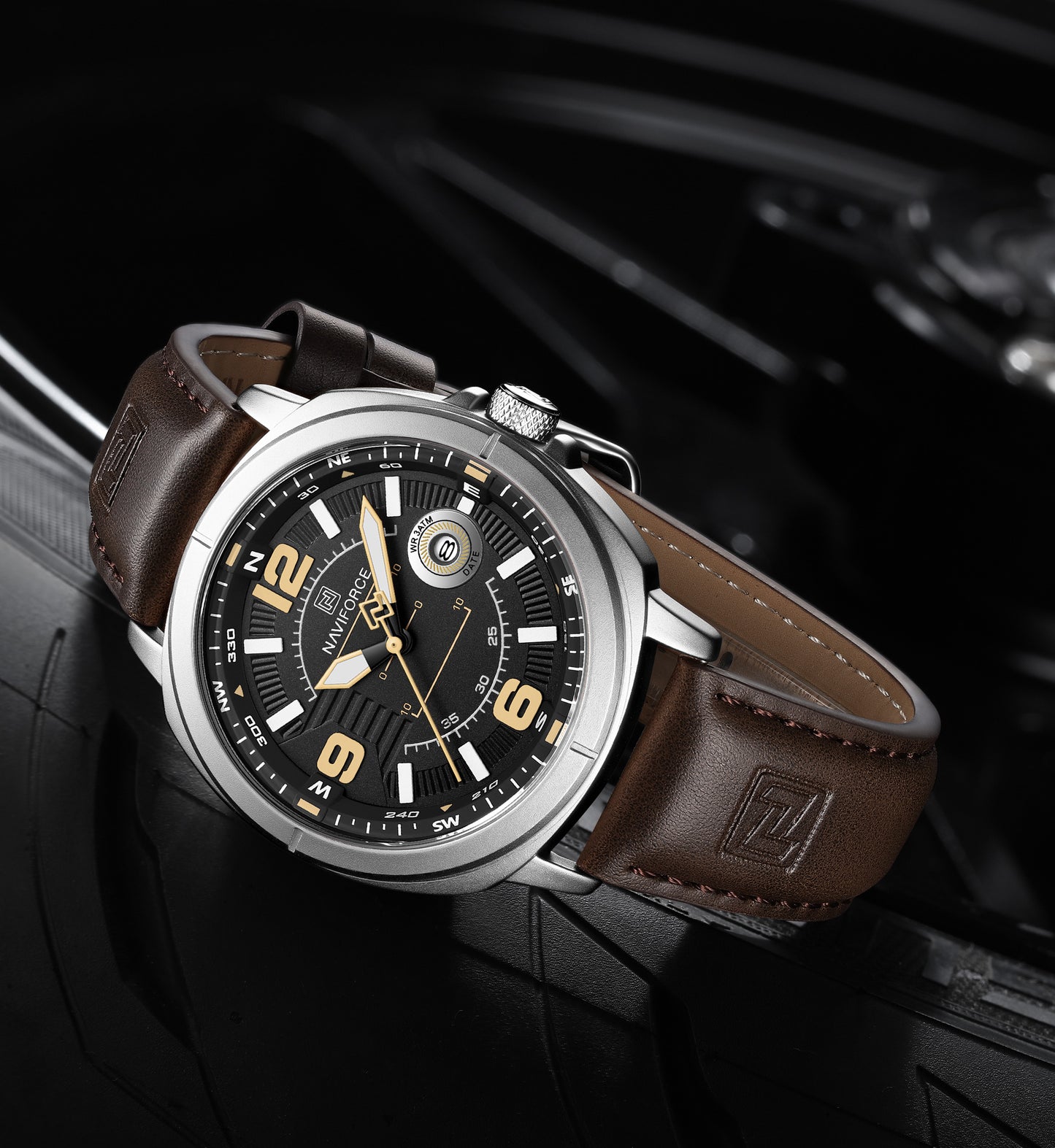 Naviforce NF8078 black dial with brown leather strap Analog Watch
