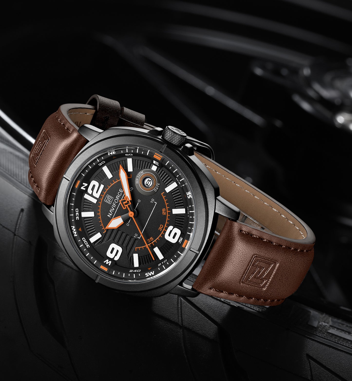 Naviforce NF8078 black dial with brown leather strap Analog Watch