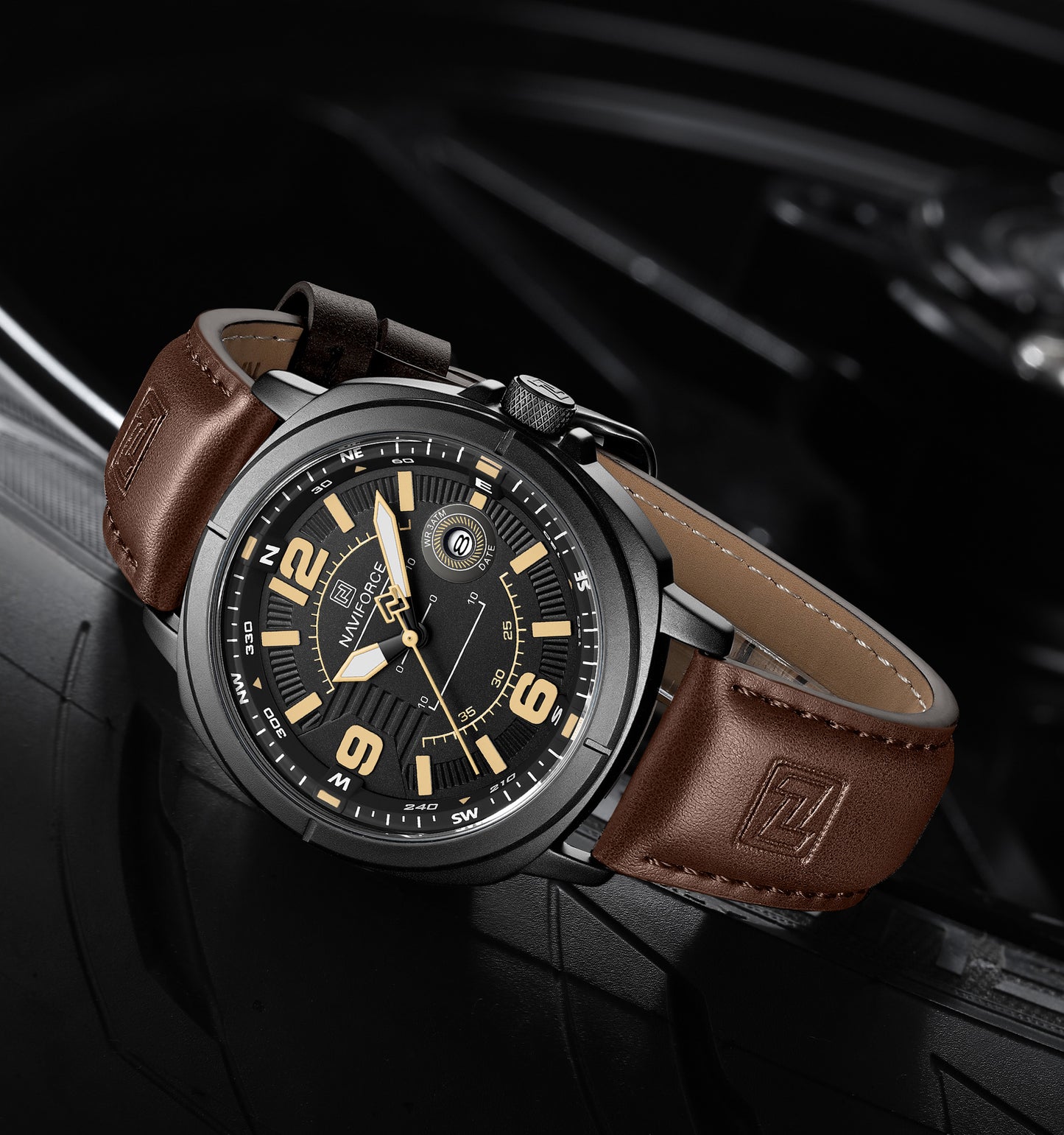 Naviforce NF8078 black dial with brown leather strap Analog Watch
