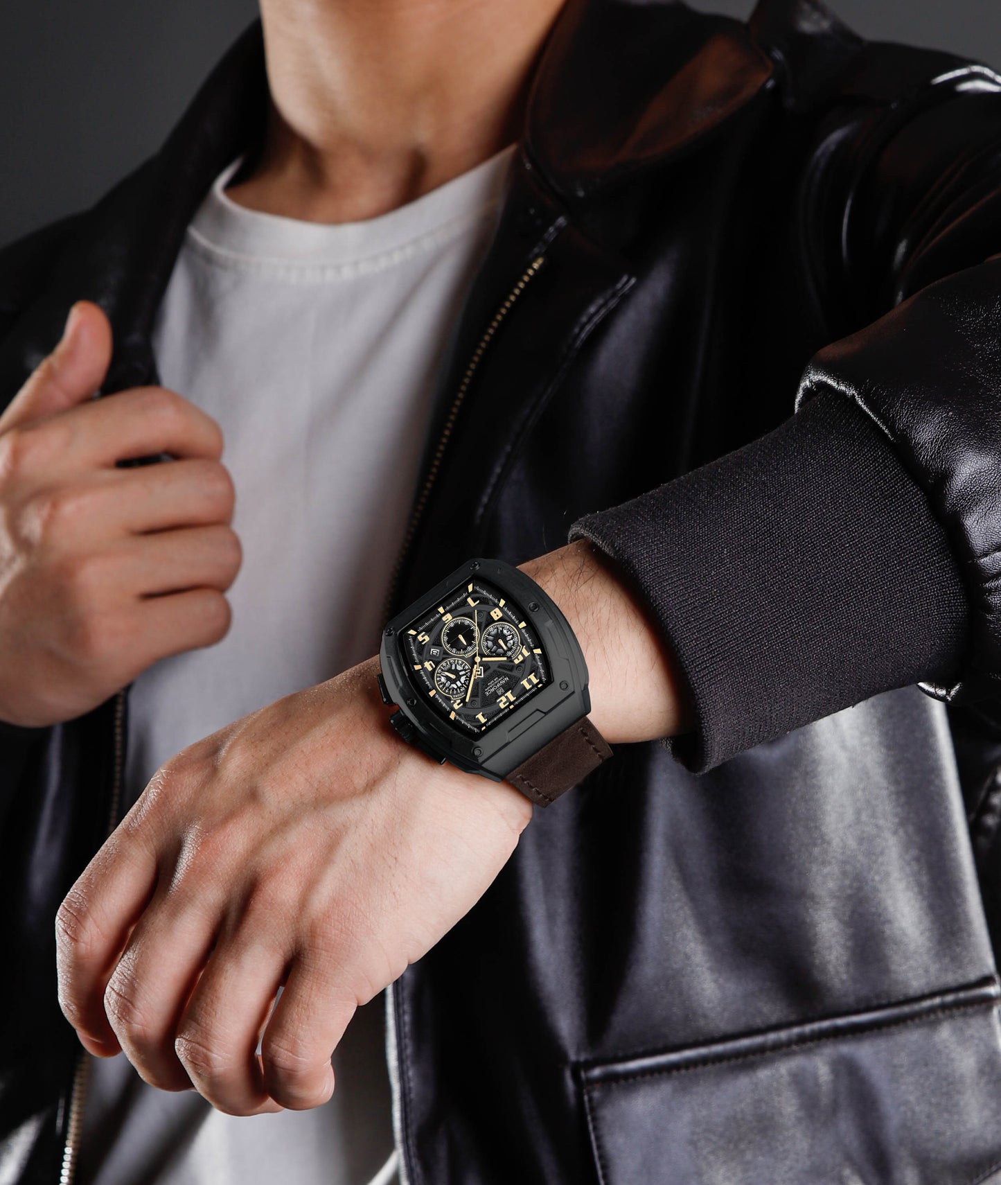 Naviforce NF8053 Brown genuine leather strap Analog Watch