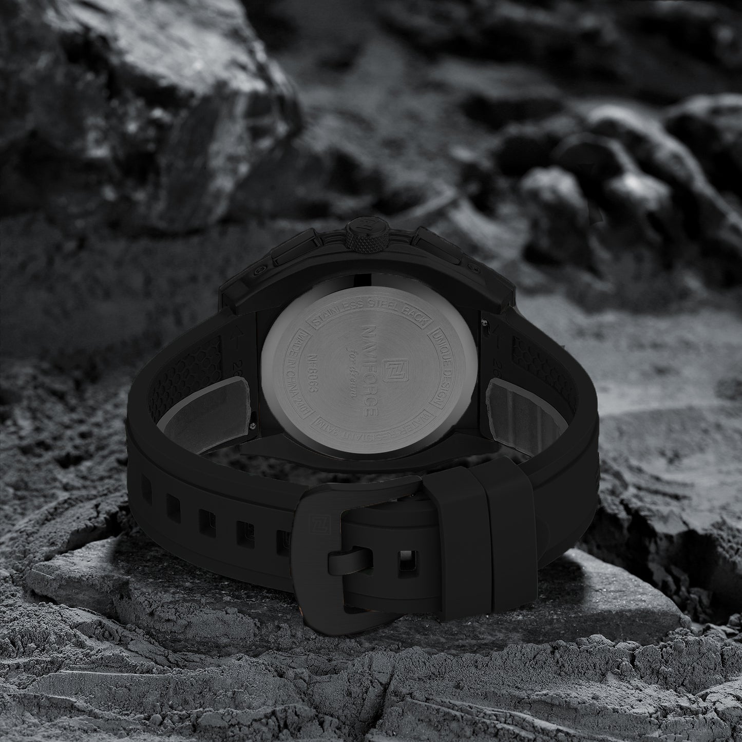 NAVIFORCE NF8063 Black multifuntional chronograph Analog Watch