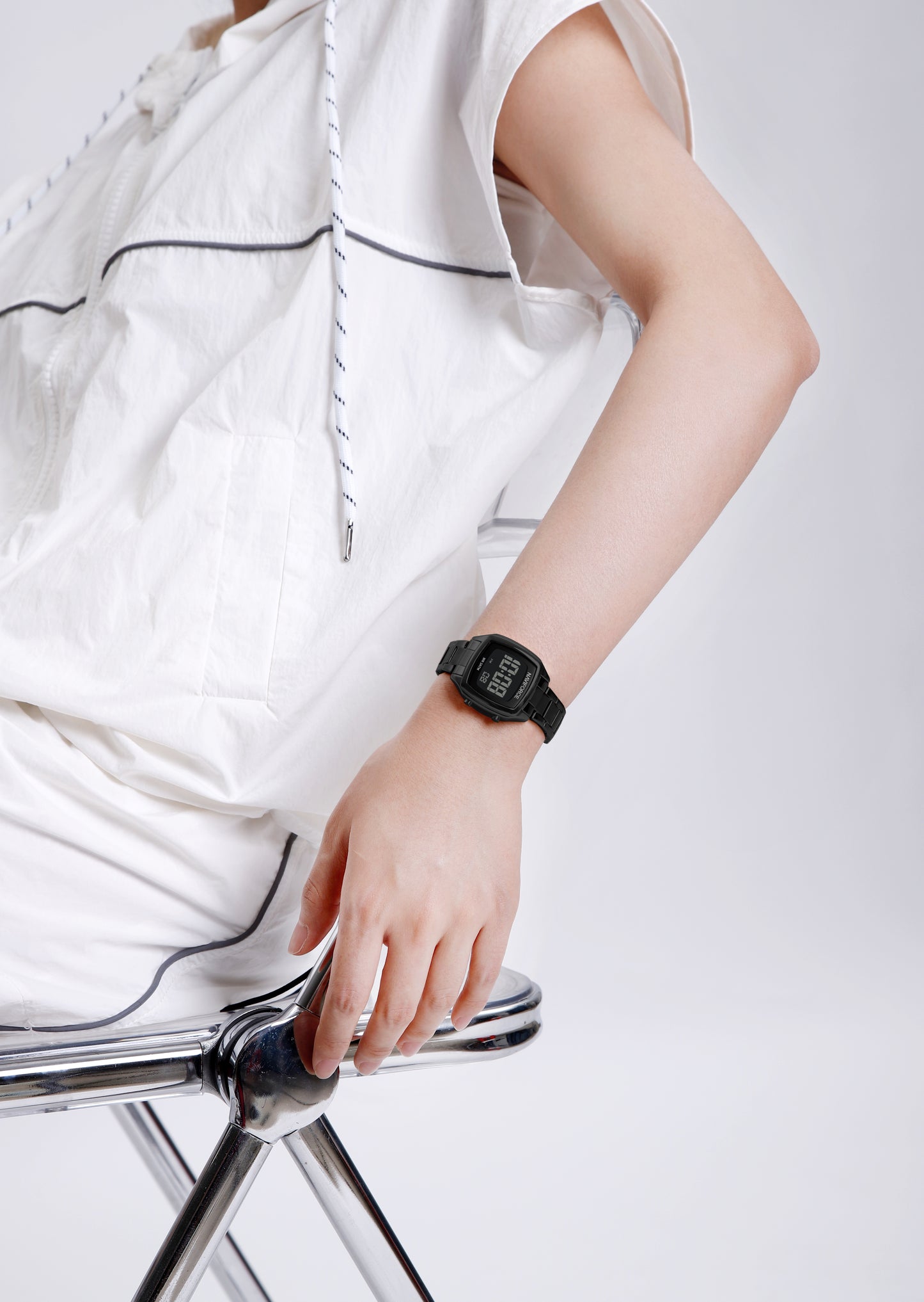NF5047 All Black Versatile Trendy Square Digital Watch