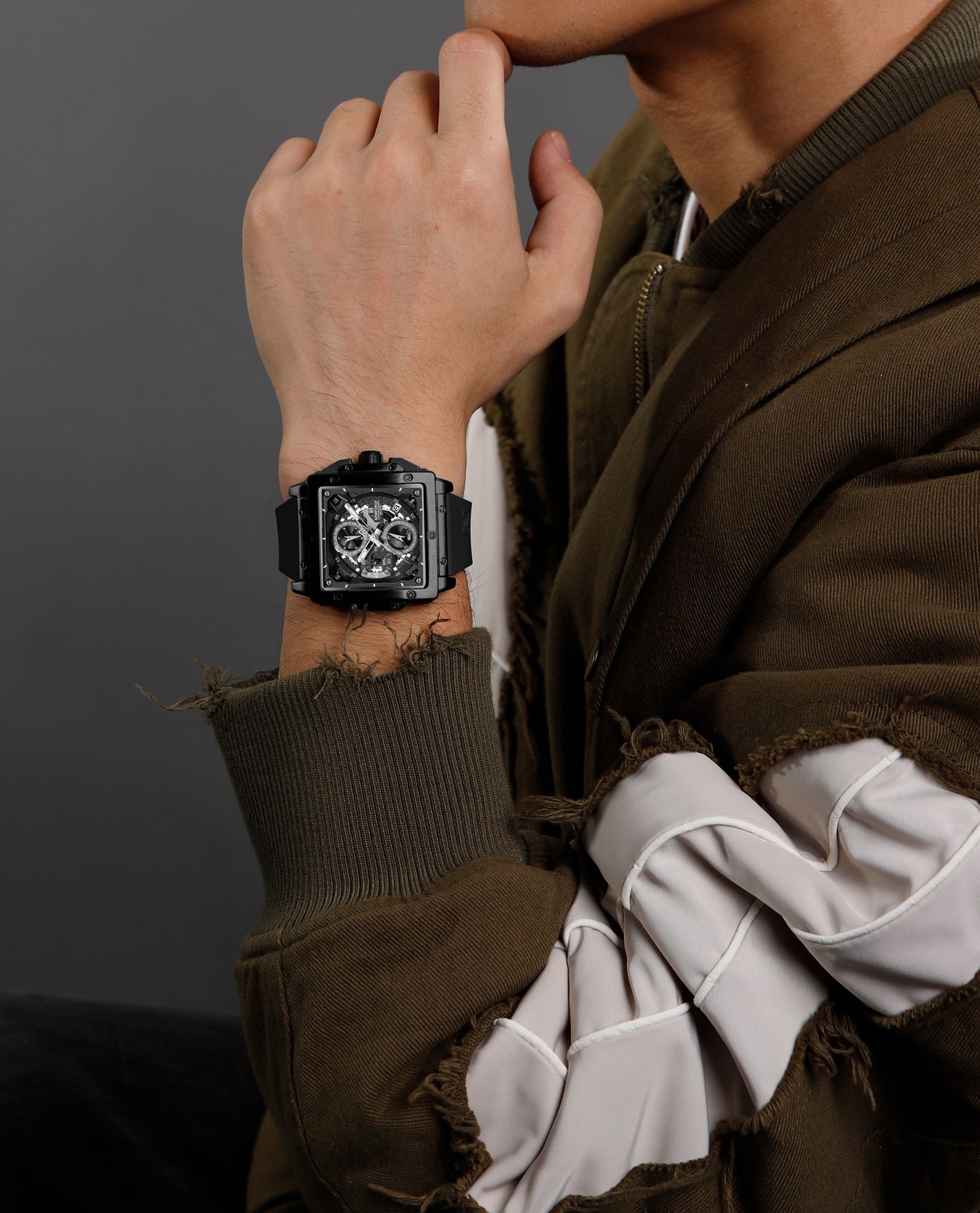 Naviforce NF8064 Elegant Square Black dial Analog watch