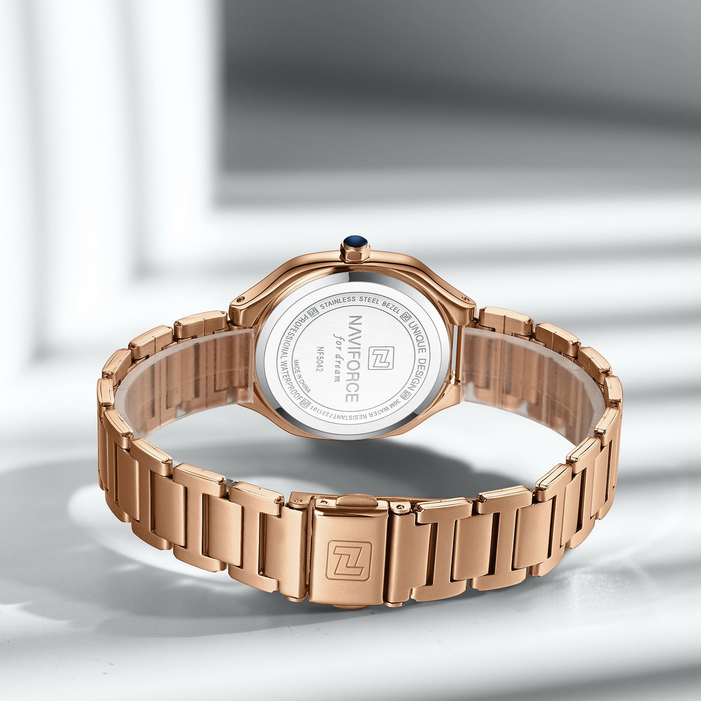 NF5042 Rose Gold Square dial Analog Watch