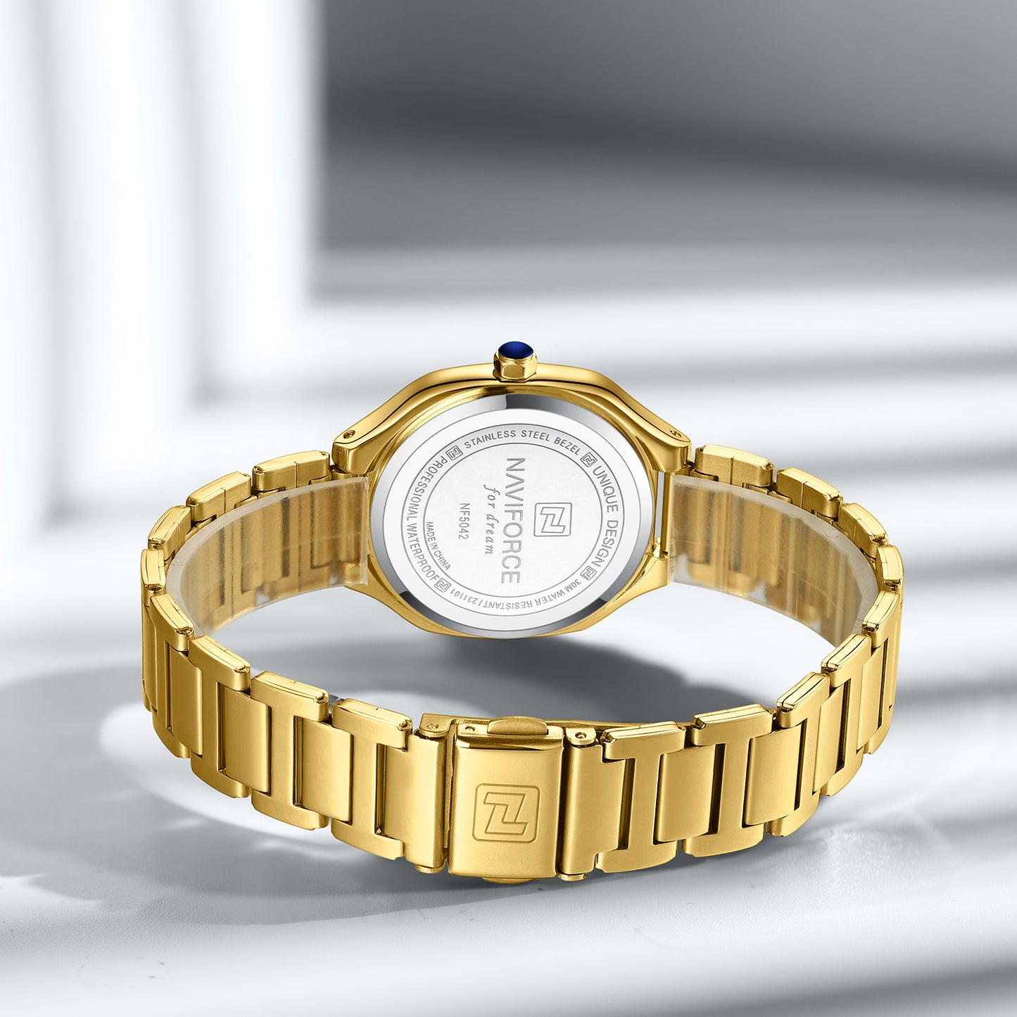 NF5042 White Square dial Analog Watch
