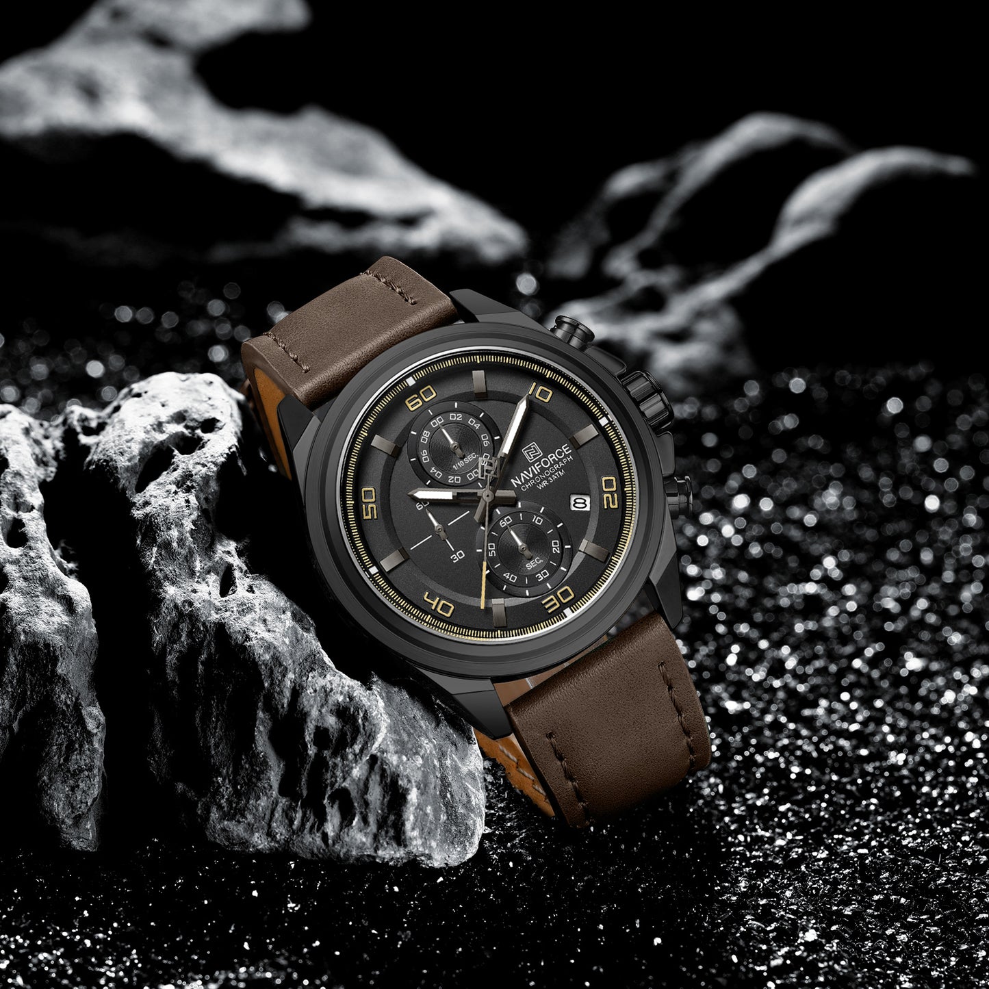 Naviforce NF8075 Brown Military Style Men’s Analog Watch