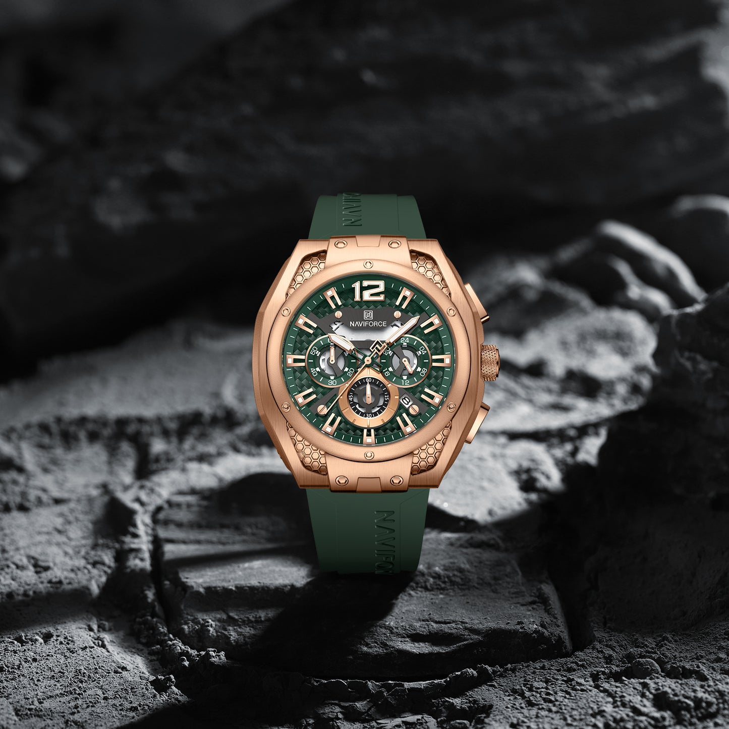 NAVIFORCE NF8063 Green multifuntional chronograph Analog Watch