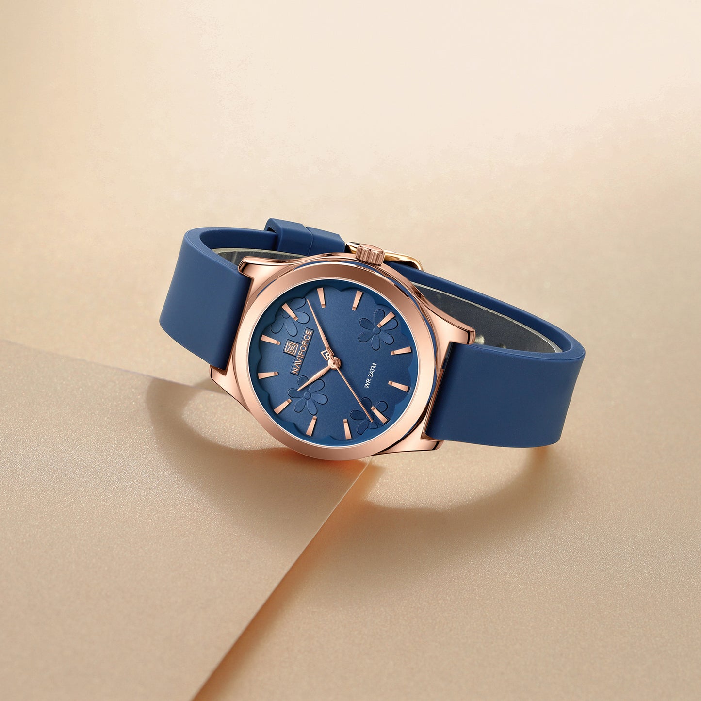 NF5051 Blue dial with silicone strap Analog Watch