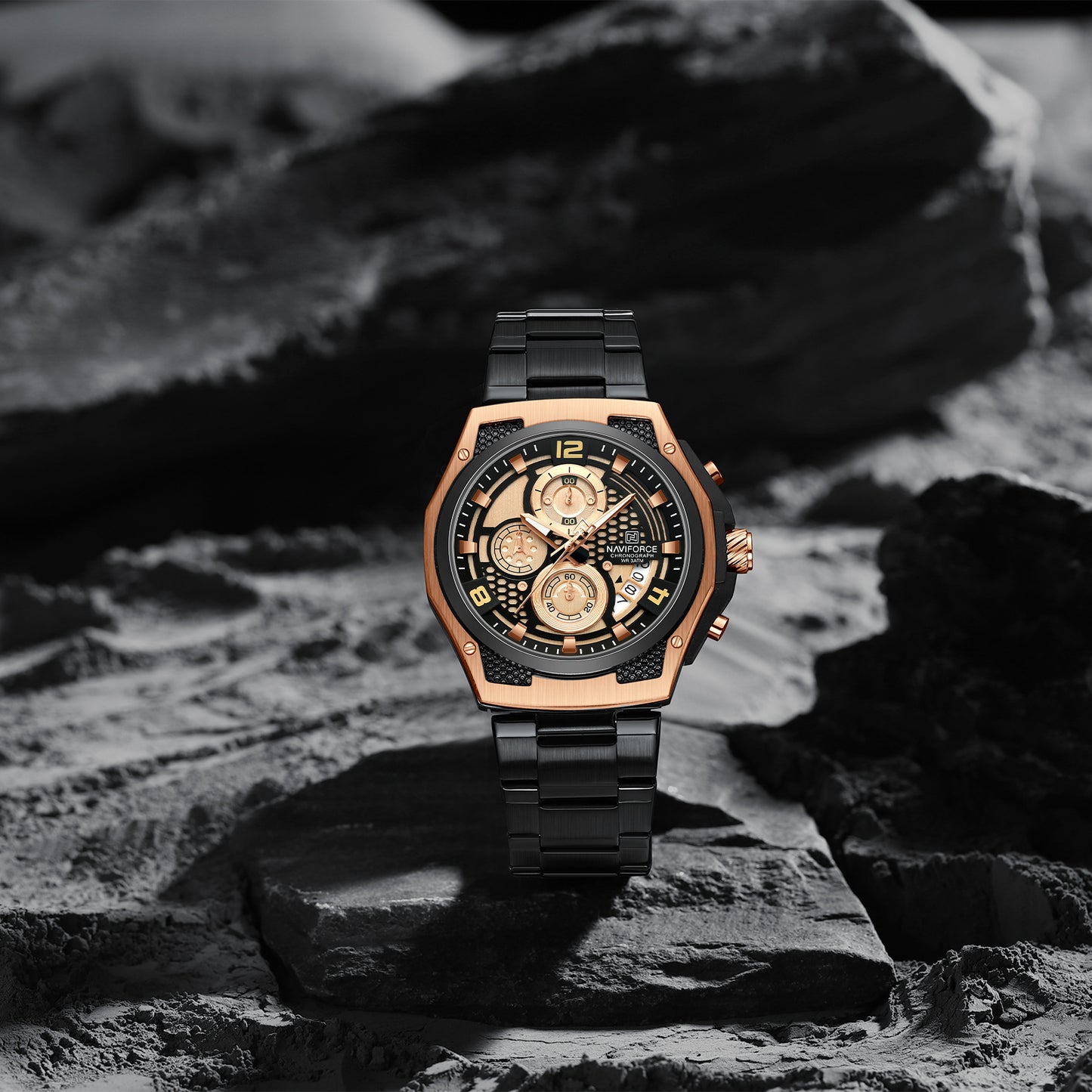 Naviforce NF8051S Elegant Rosegold Black stainless Steel strap Analog Watch