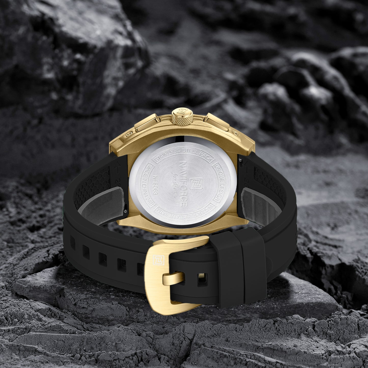NAVIFORCE NF8063 Gold-Black multifuntional chronograph Analog Watch