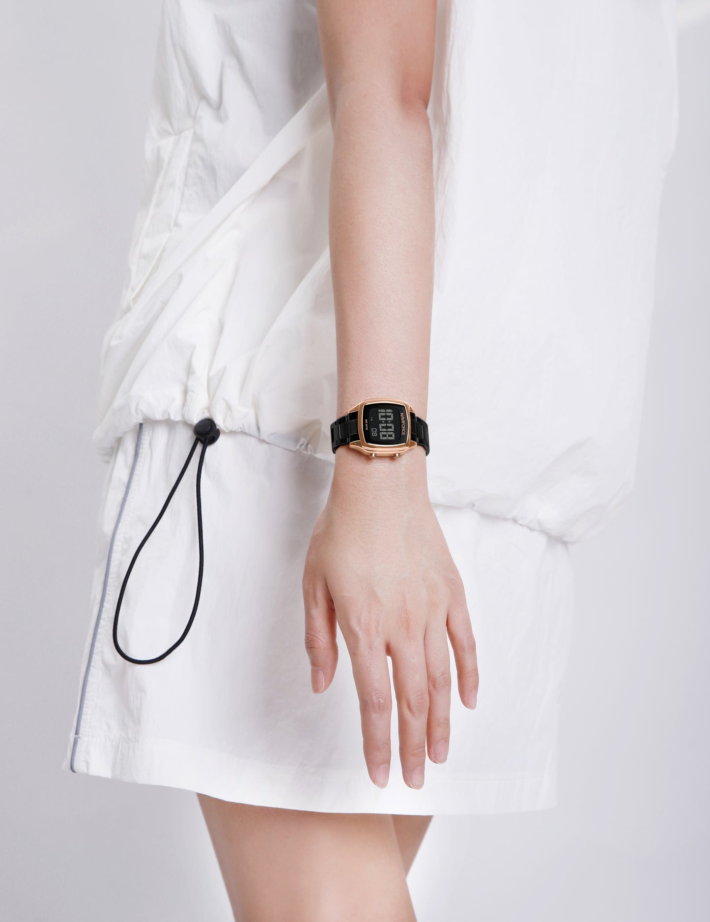 NF5047 Rosegold&Black Versatile Trendy Square Digital Watch