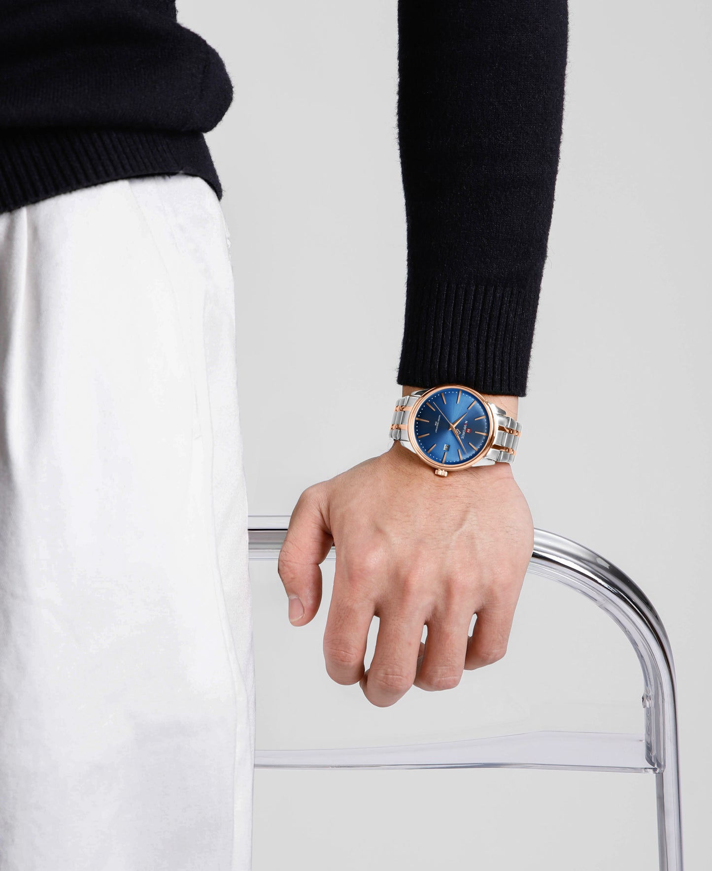 Naviforce NF9230 Silver Blue Gentle Elegant Calendar Analog Watch