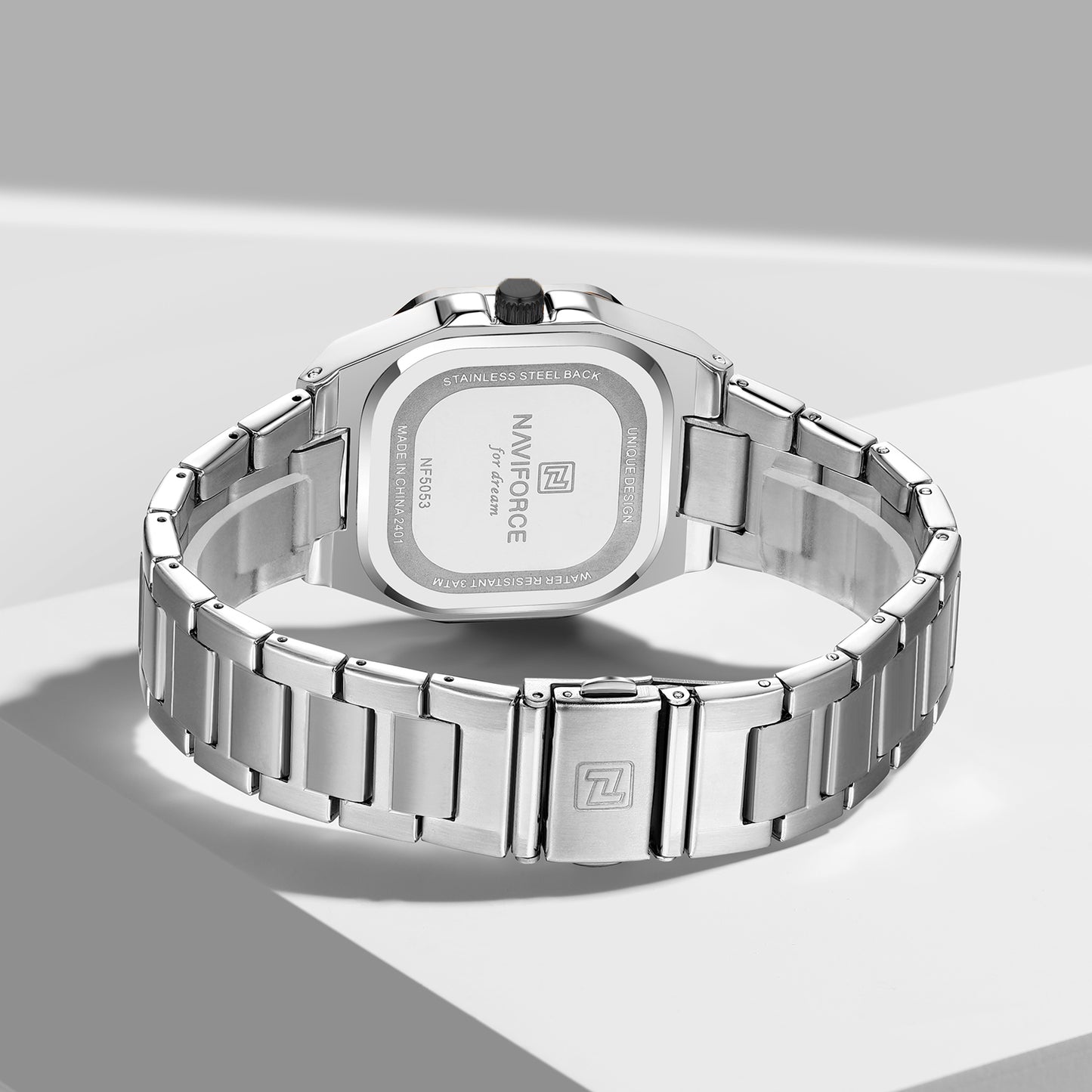 NF5053 Square black dial Analog Watch