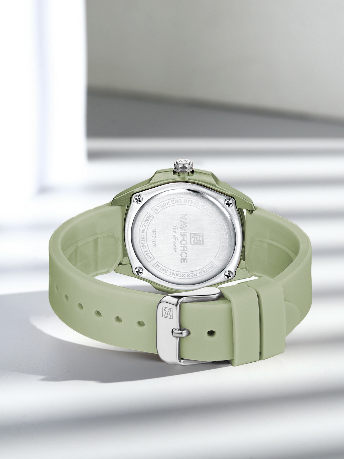 NF7107 Green Silicon Strap luminous hands Analog Watch