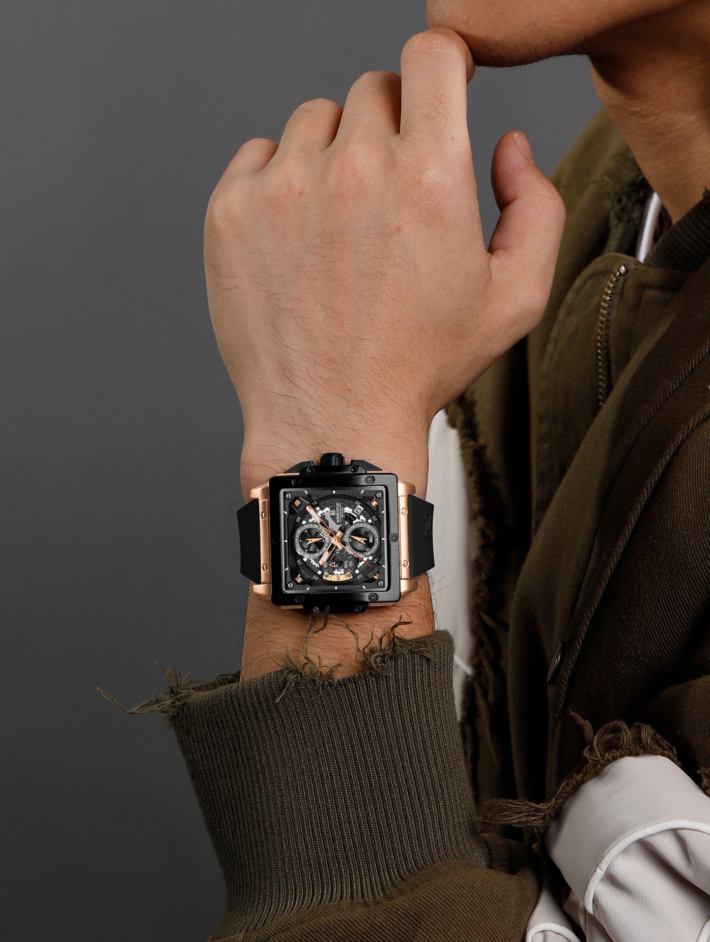 Naviforce NF8064 Elegant Square Rose Gold-Black dial Analog watch