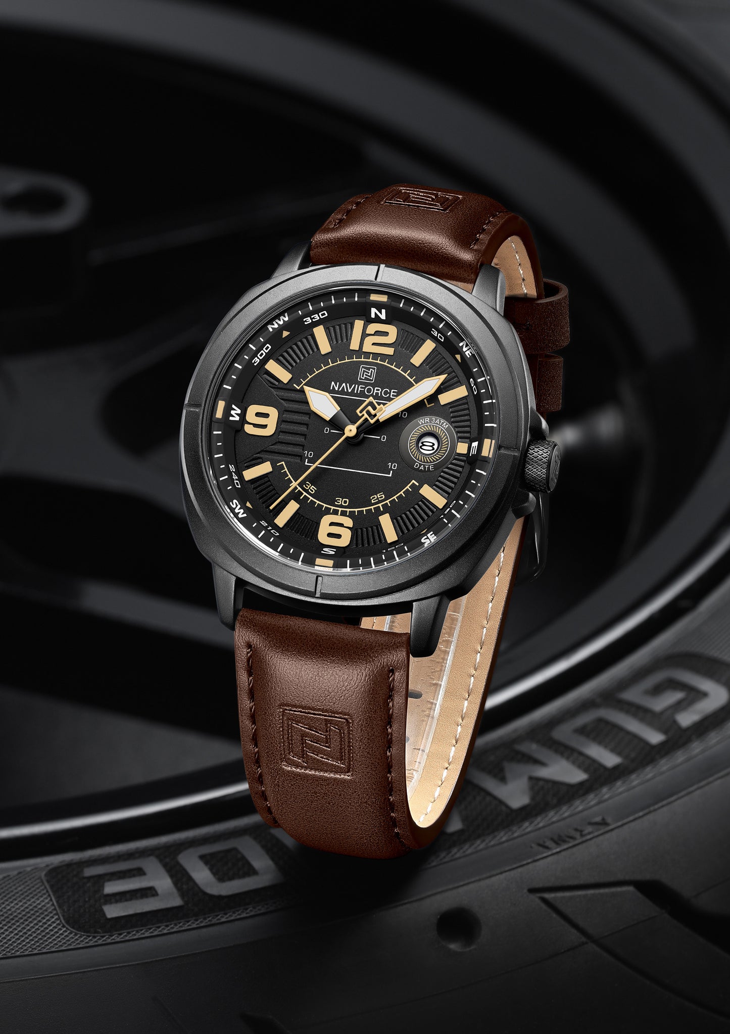 Naviforce NF8078 black dial with brown leather strap Analog Watch