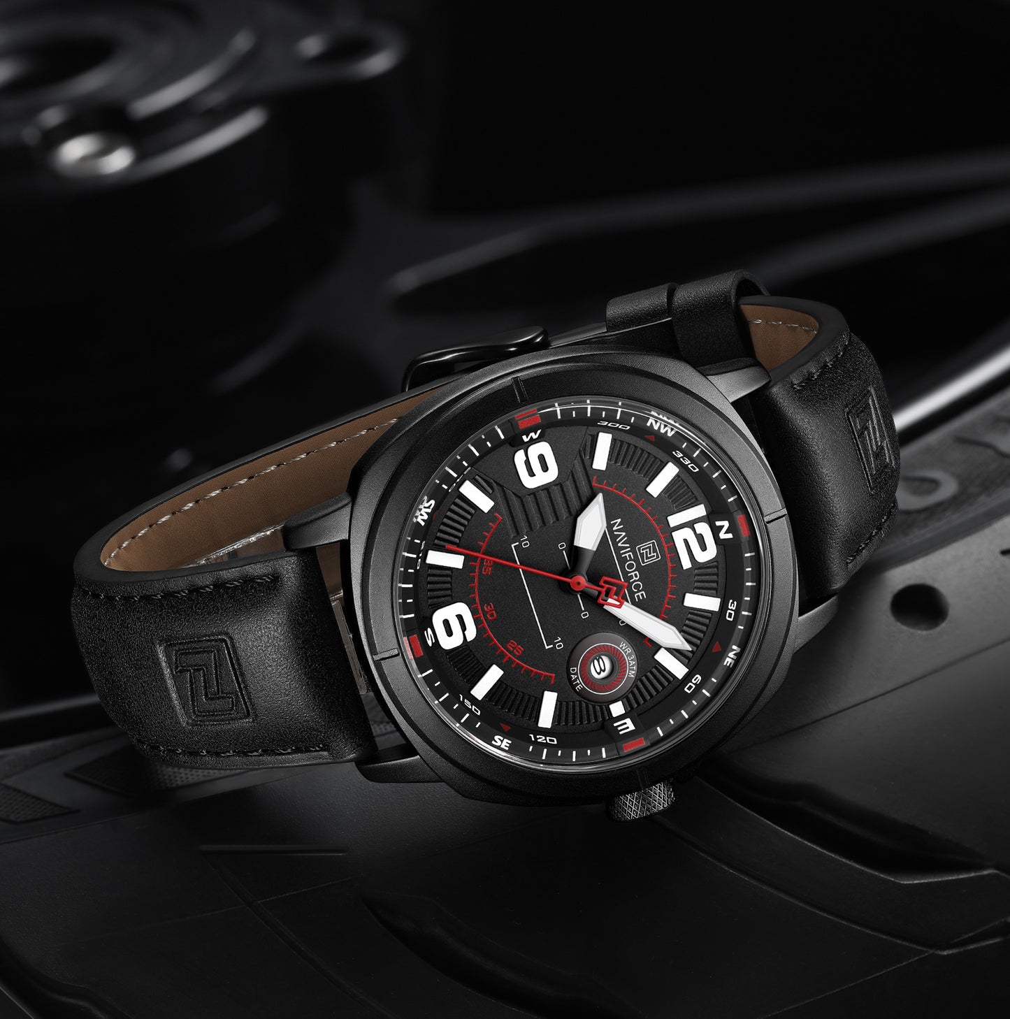 Naviforce NF8078 black dial with black leather strap Analog Watch