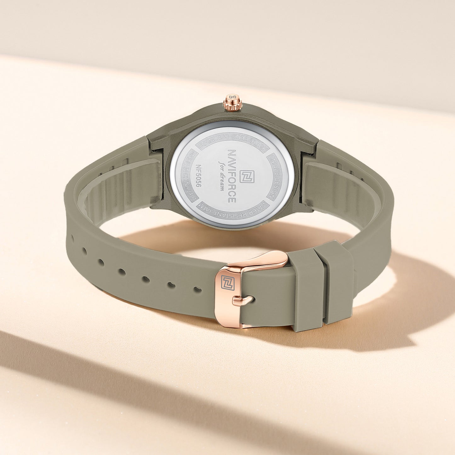 NF5056 Glossy sunburst Gray dial Analog Watch