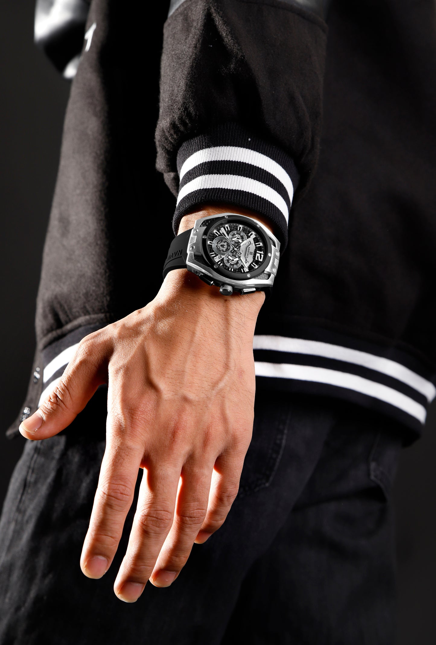 NAVIFORCE NF8063 Silver-Black multifuntional chronograph Analog Watch